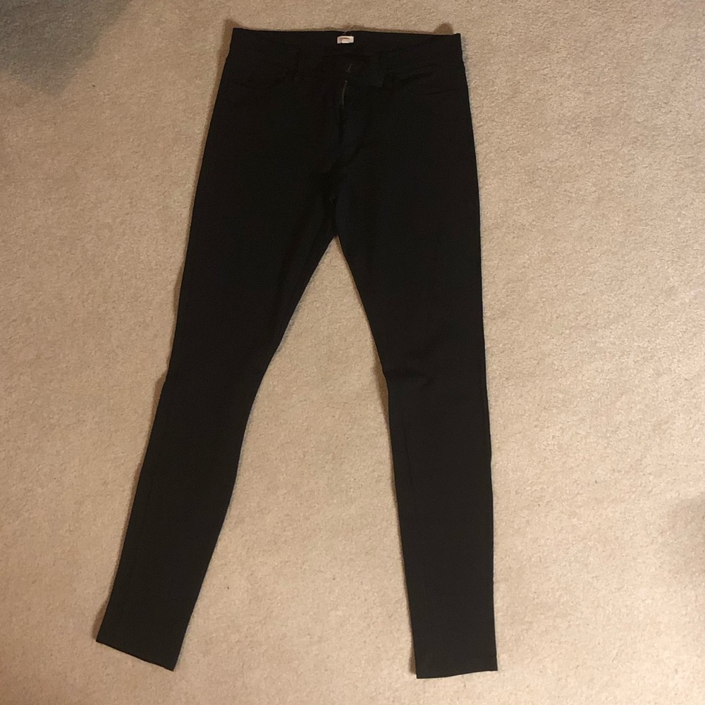 BLACK PANTS